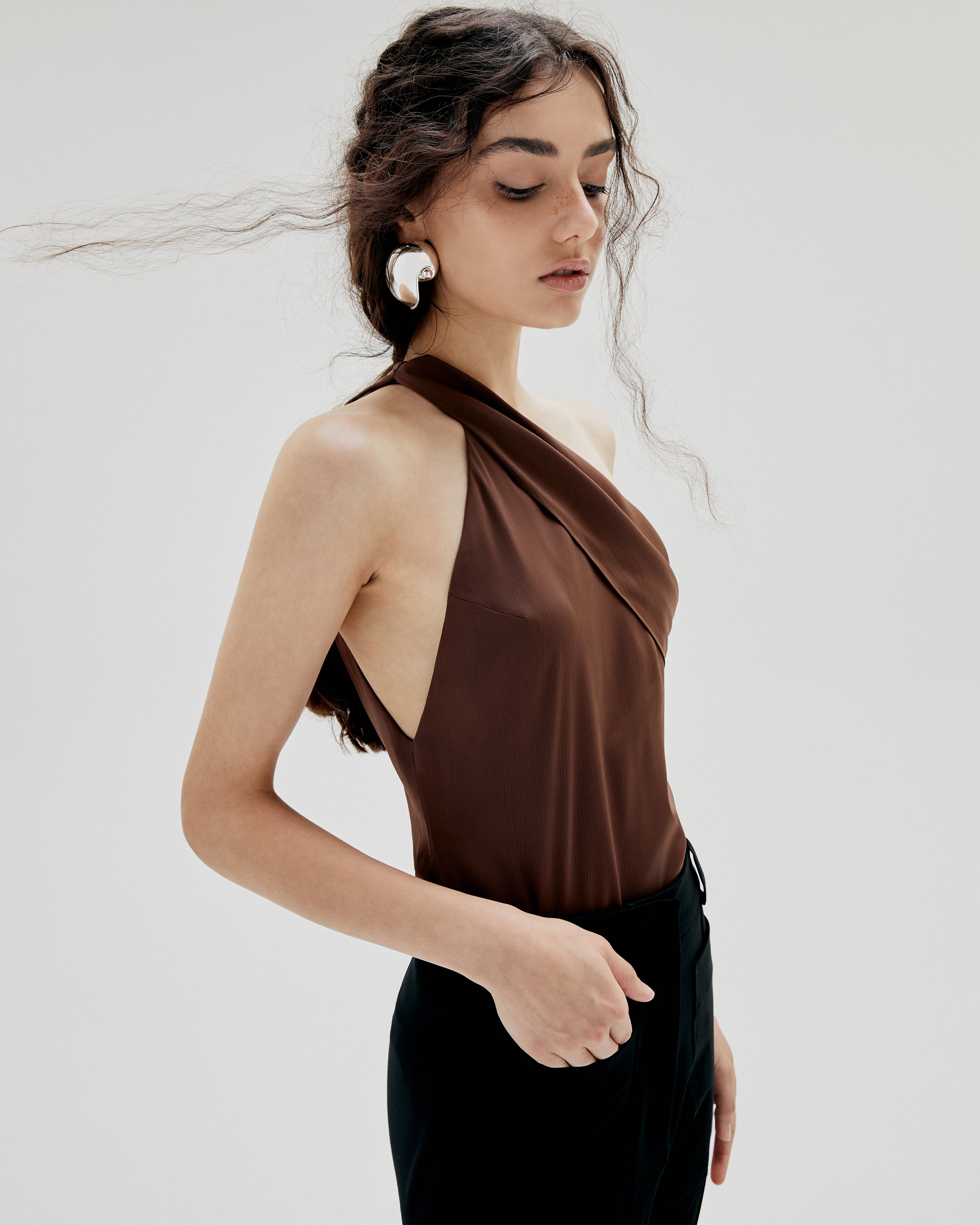 ASYMMETRIC CRUSHED SATIN TOP