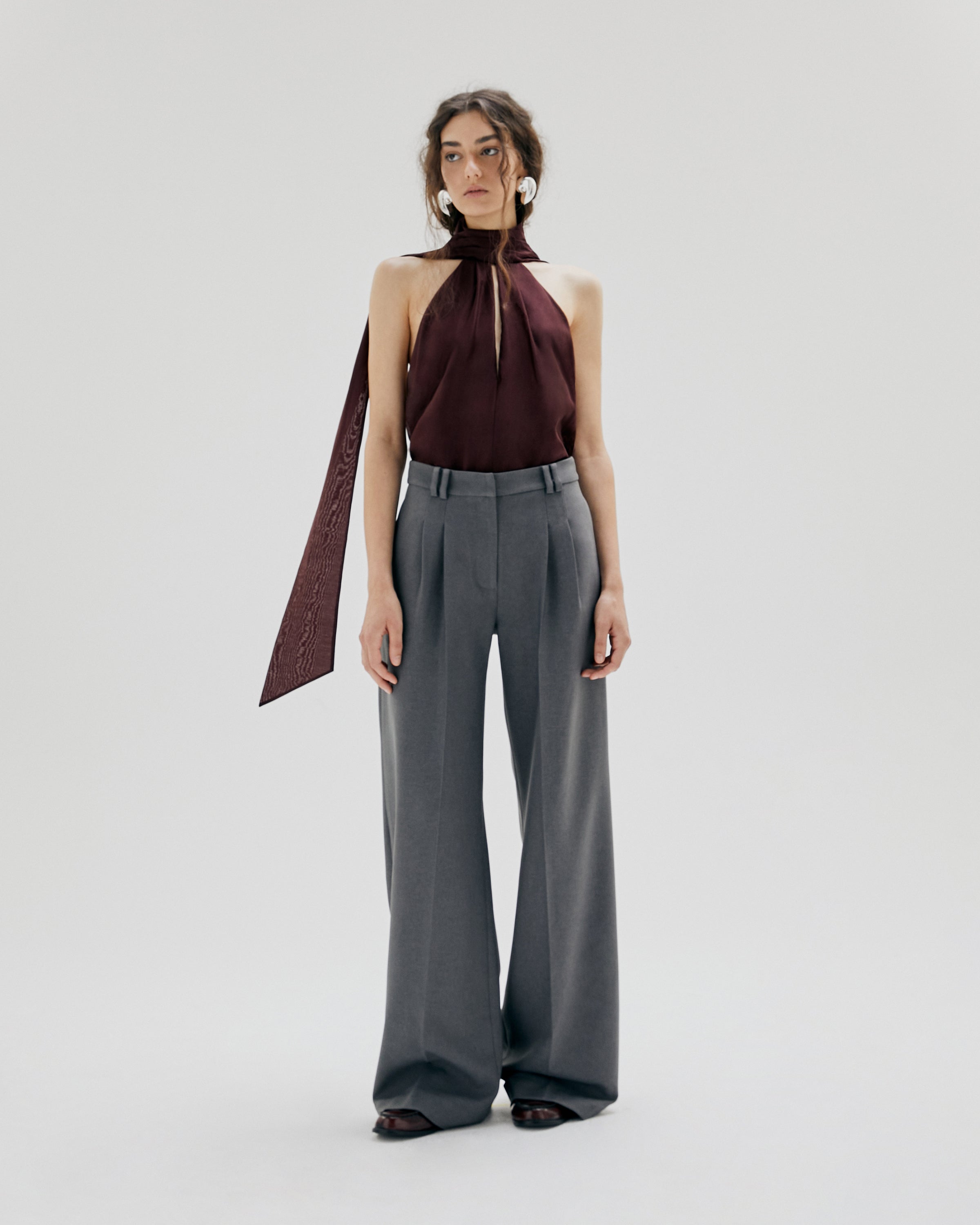 HALTER NECK TOP