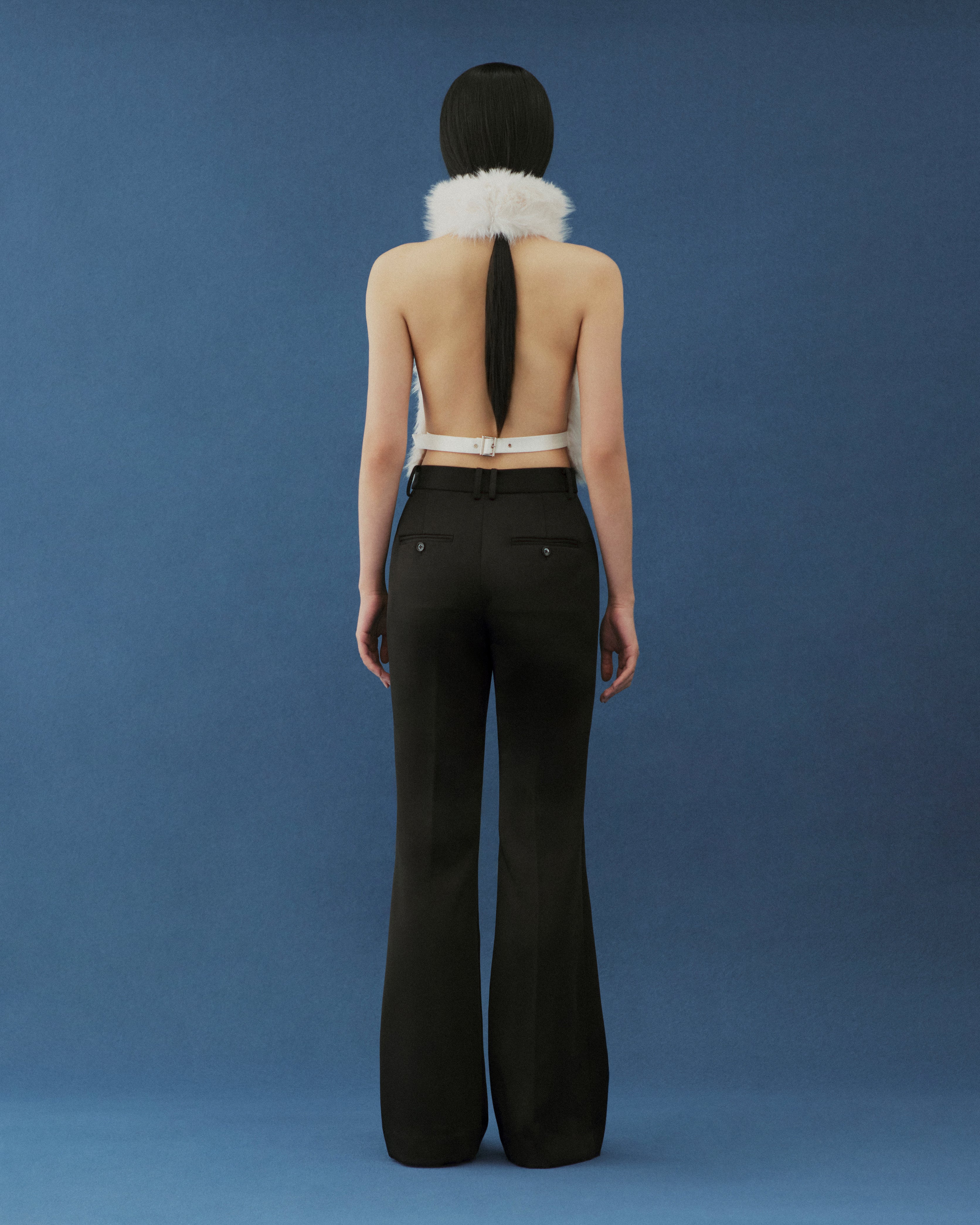 BACKLESS FUR TOP