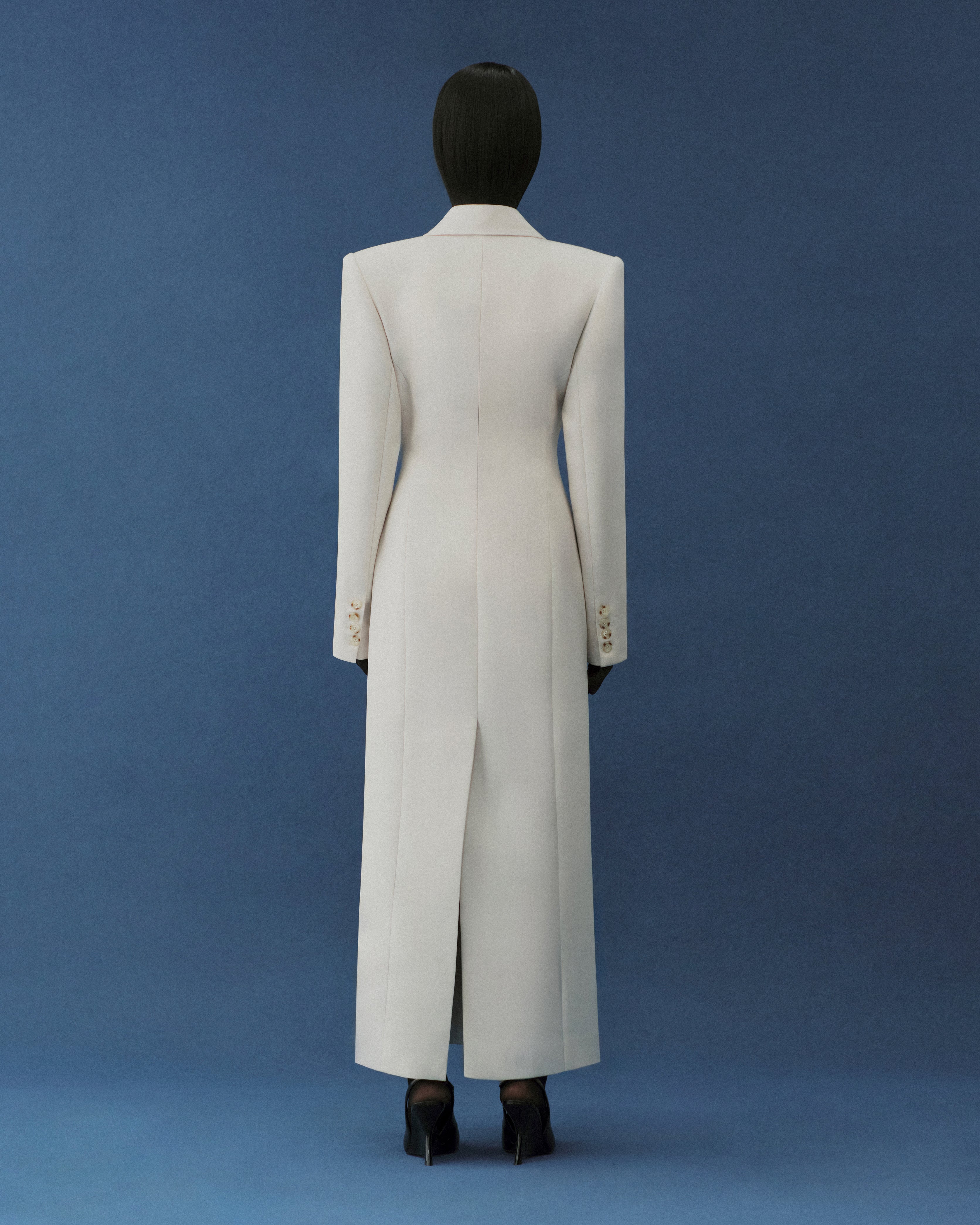 LONG STRUCTURED COAT