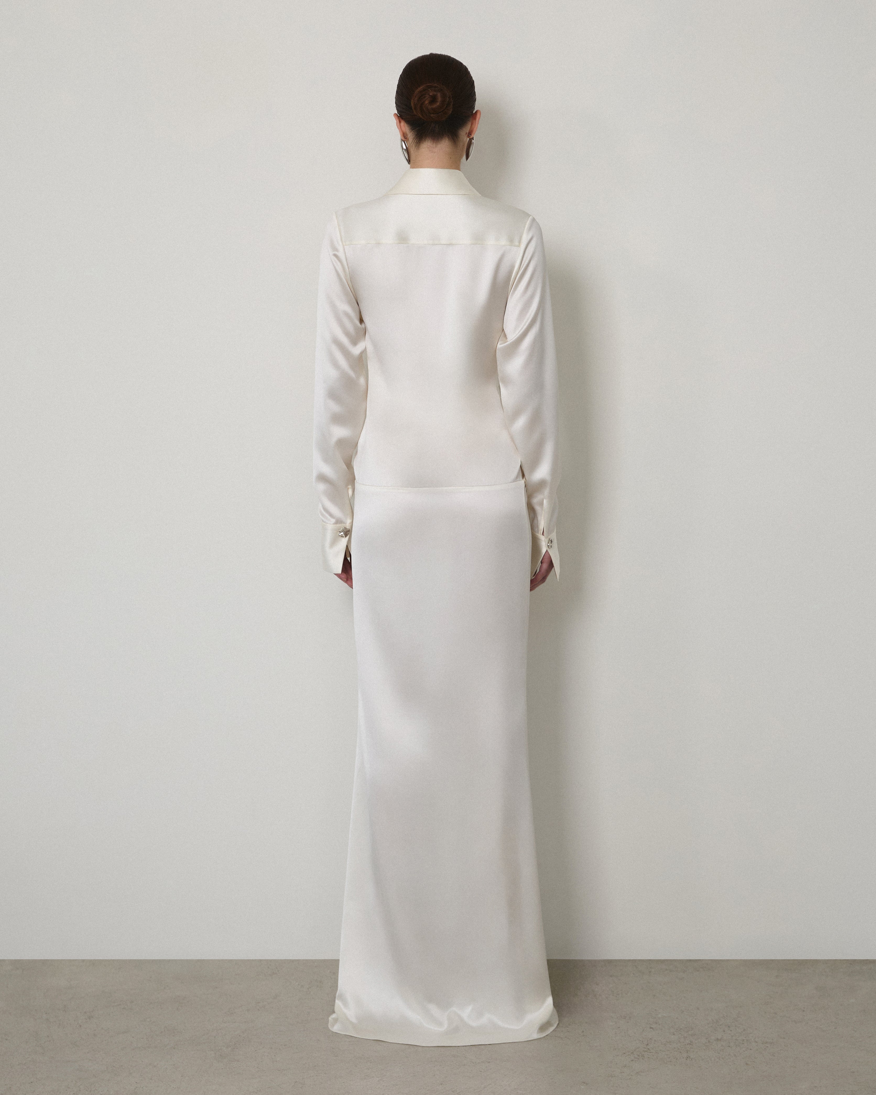 LONG-SLEEVE COLLARED SHIRT DRESS