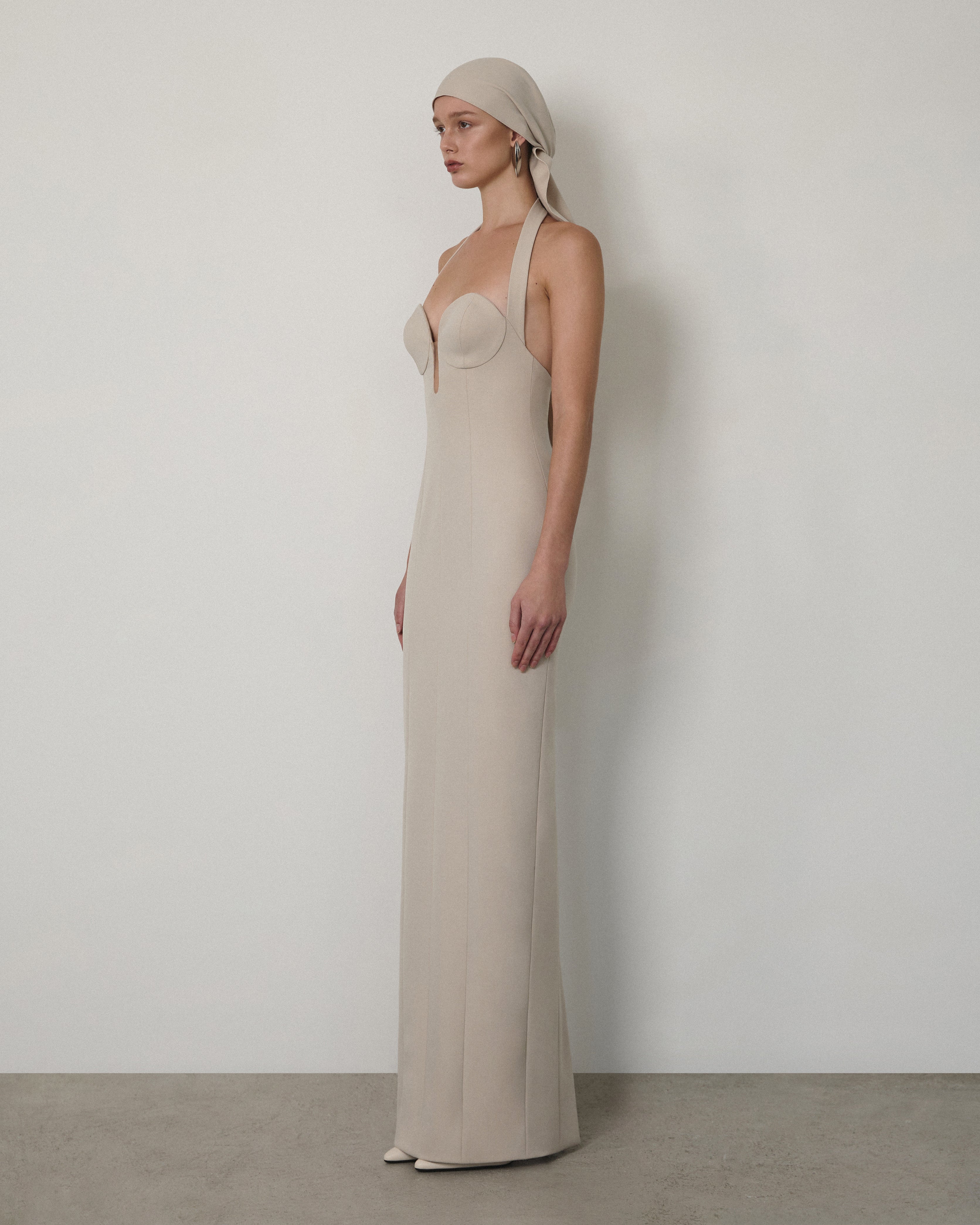 HALTER NECK BUSTIER GOWN