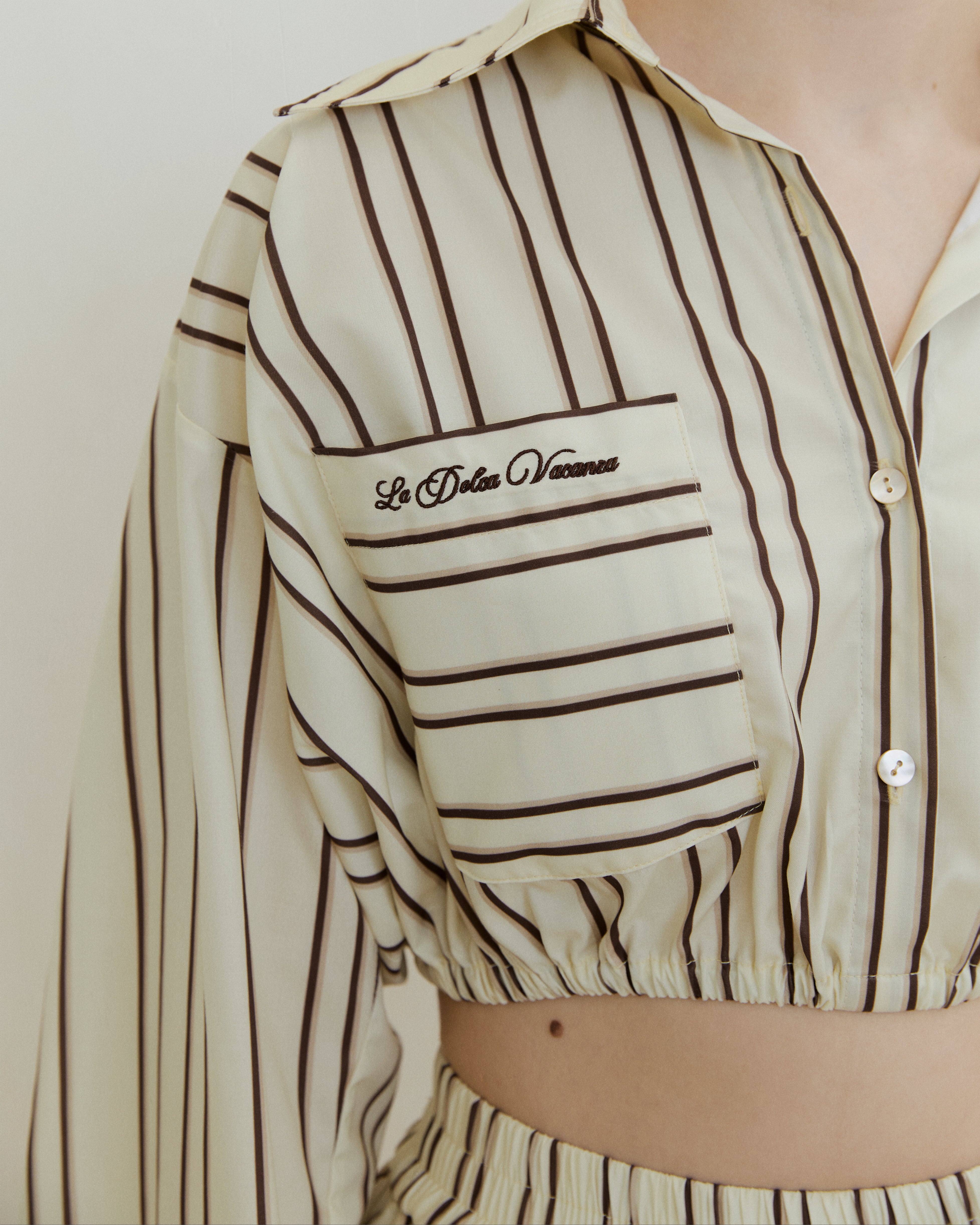 STRIPED CROPPED SHIRT