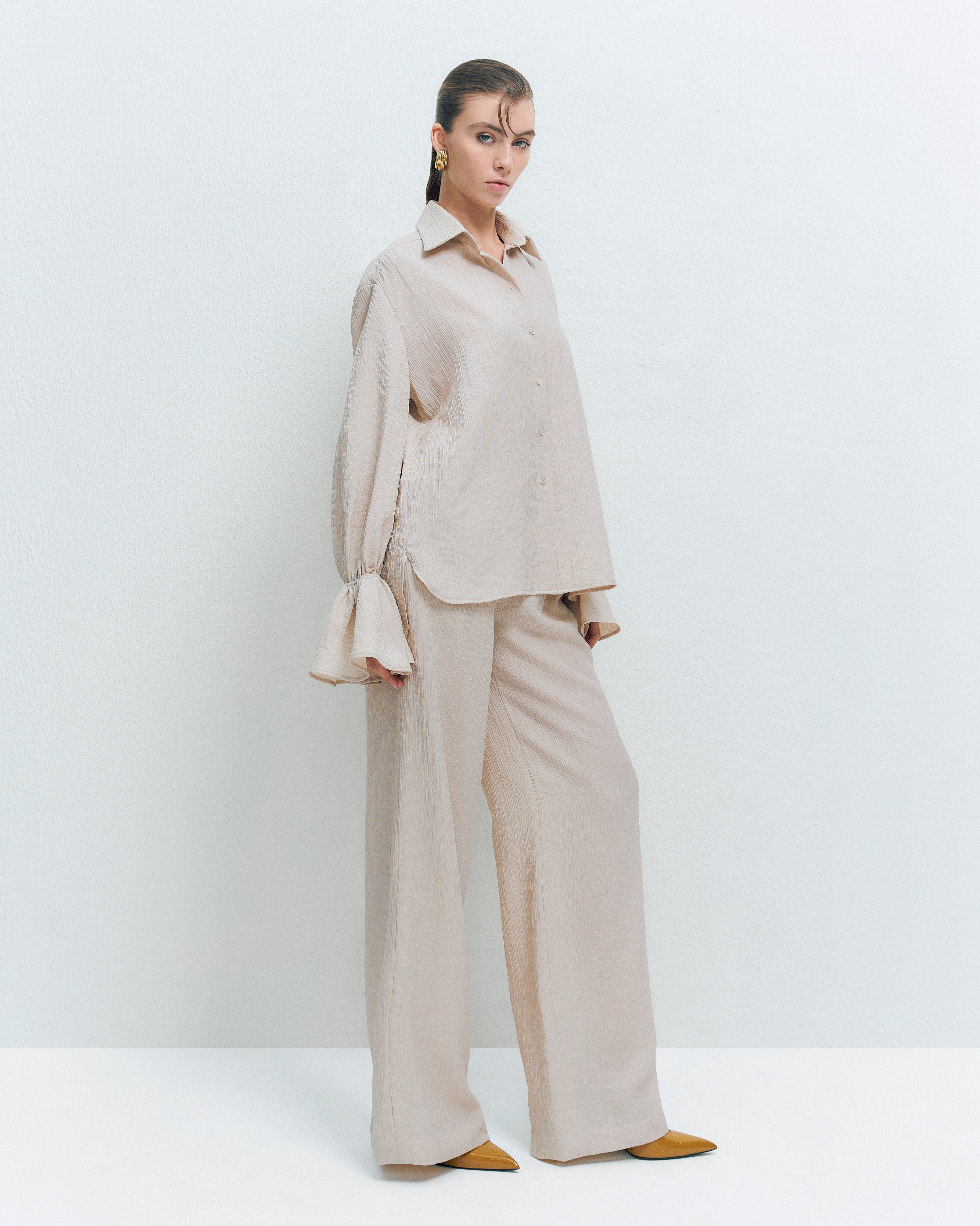 WIDE-LEG PANTS