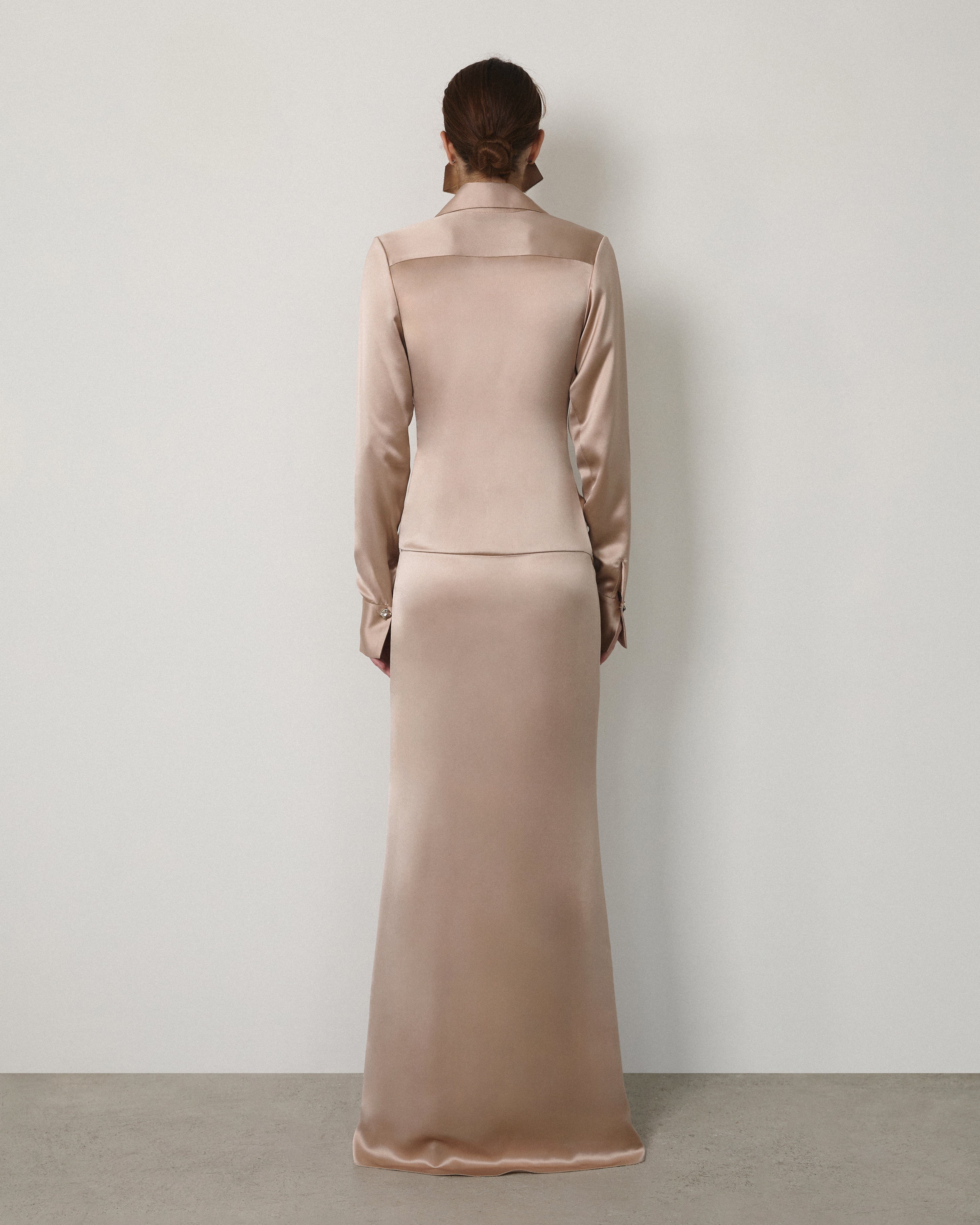 LONG-SLEEVE COLLARED SHIRT DRESS