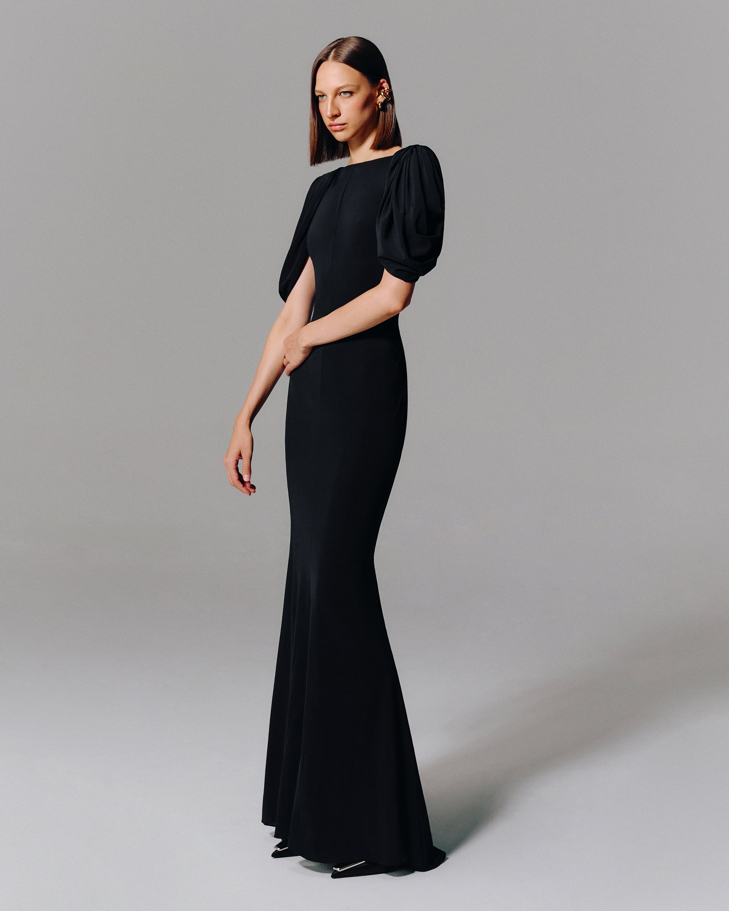 OPEN BACK HALTER NECK BLACK MAXI DRESS