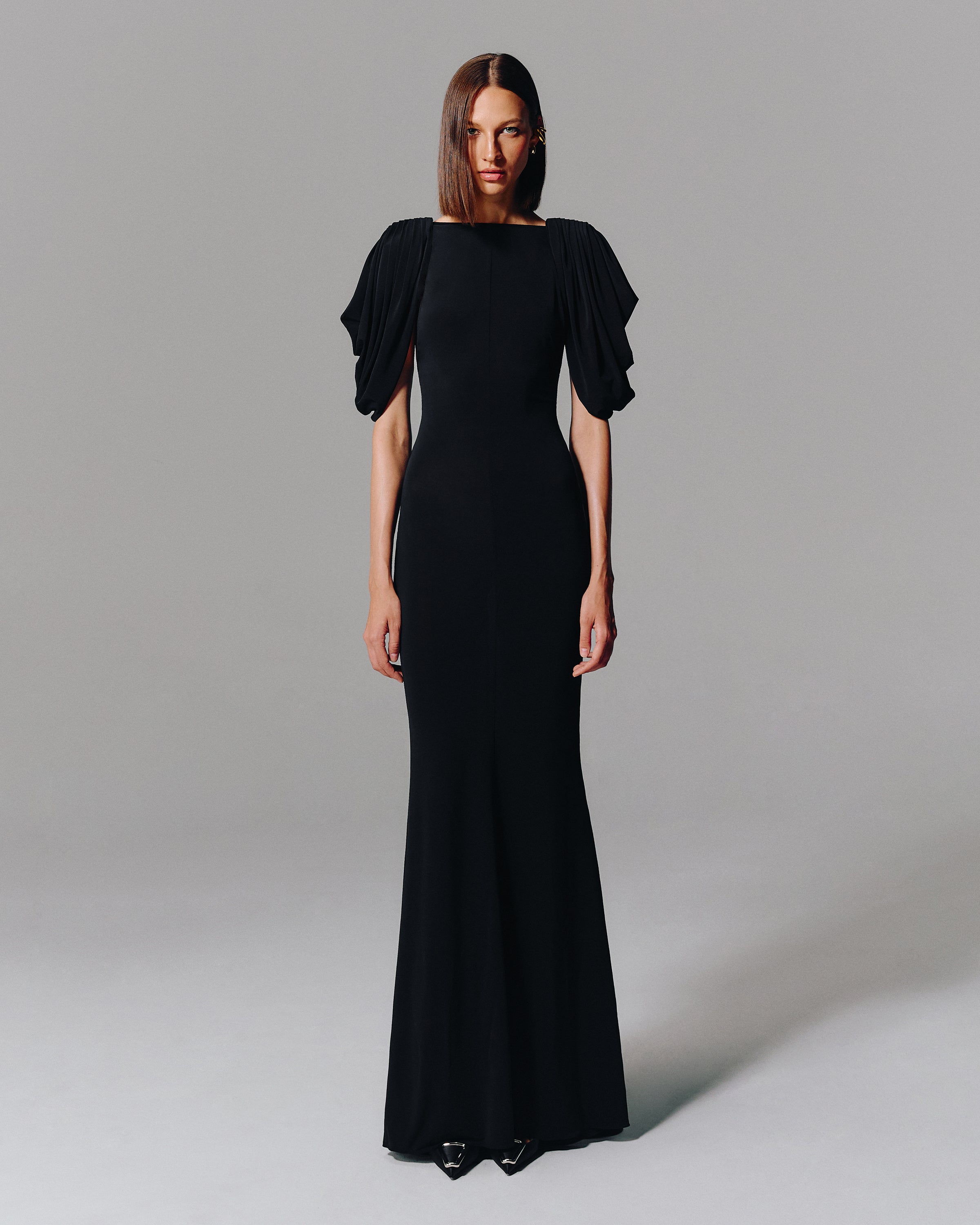 OPEN BACK HALTER NECK BLACK MAXI DRESS