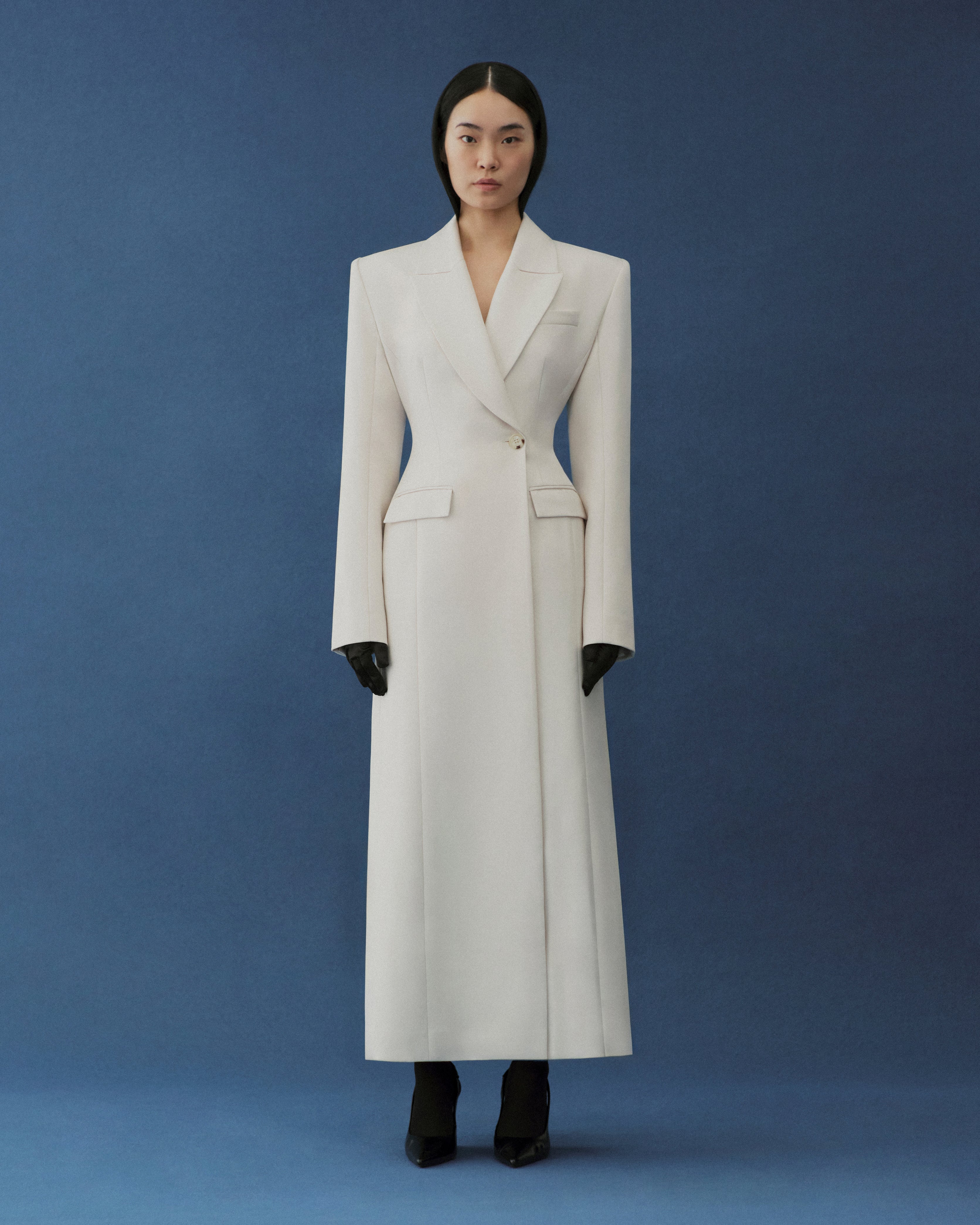 LONG STRUCTURED COAT