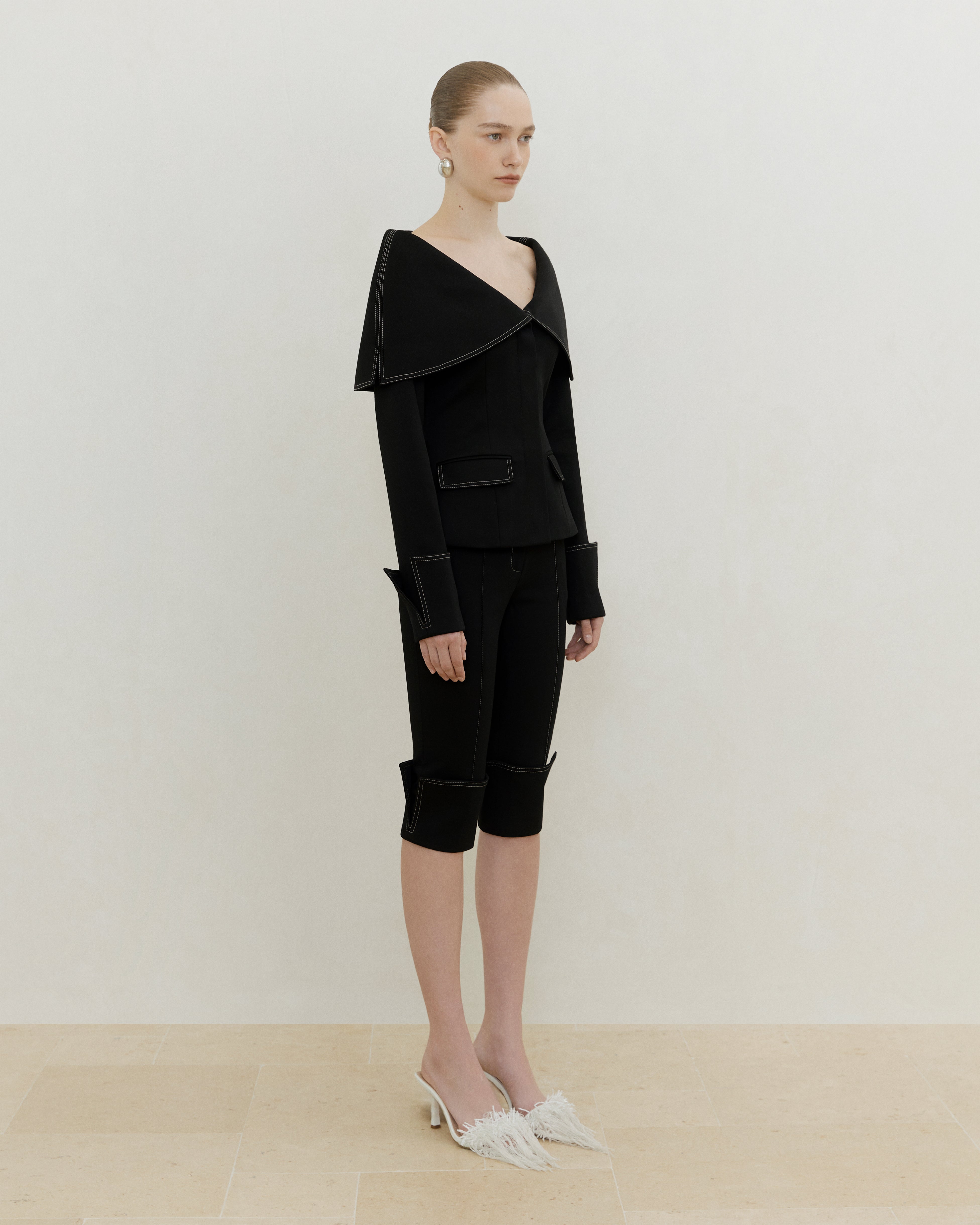 TAILORED CAPRI