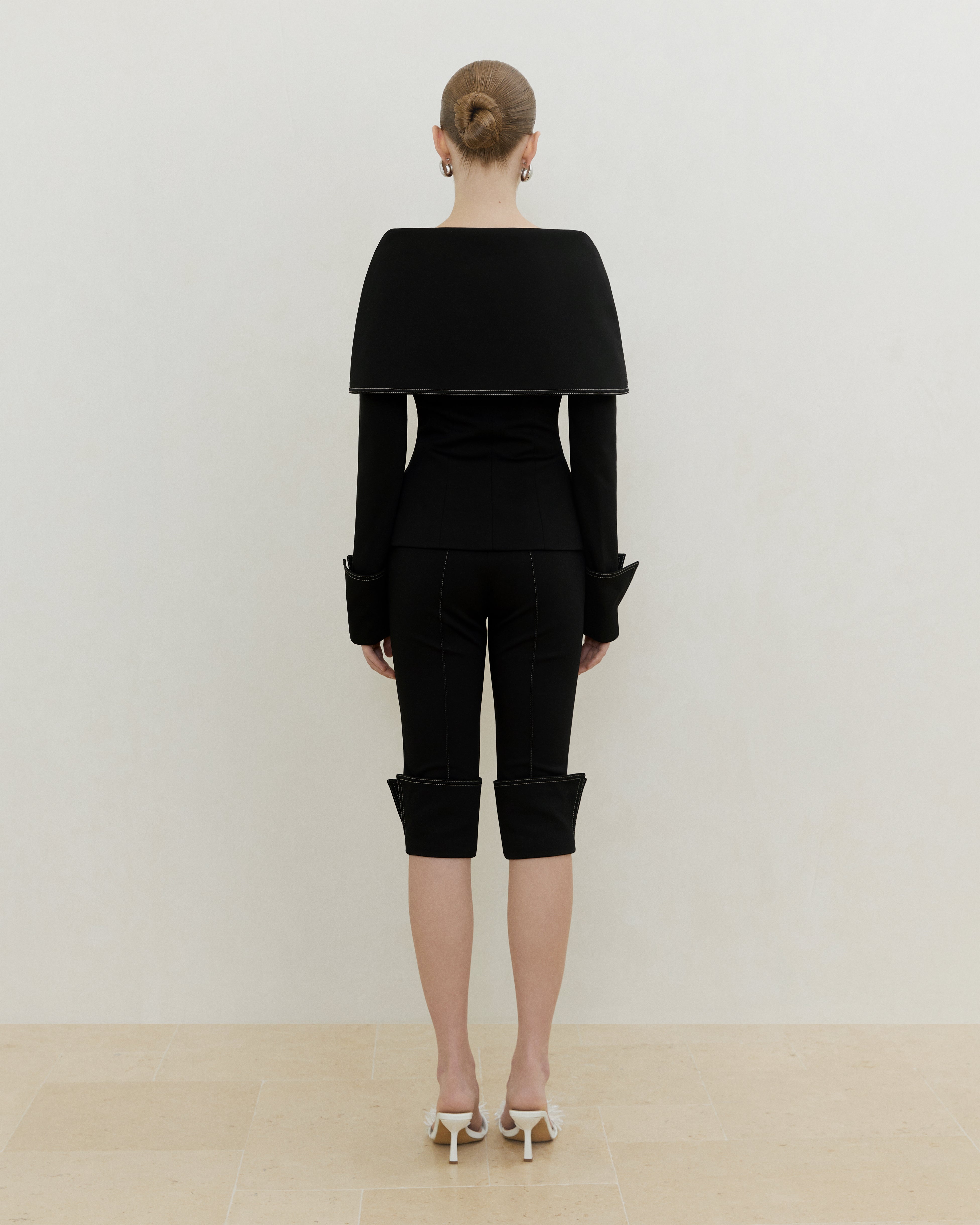 TAILORED CAPRI