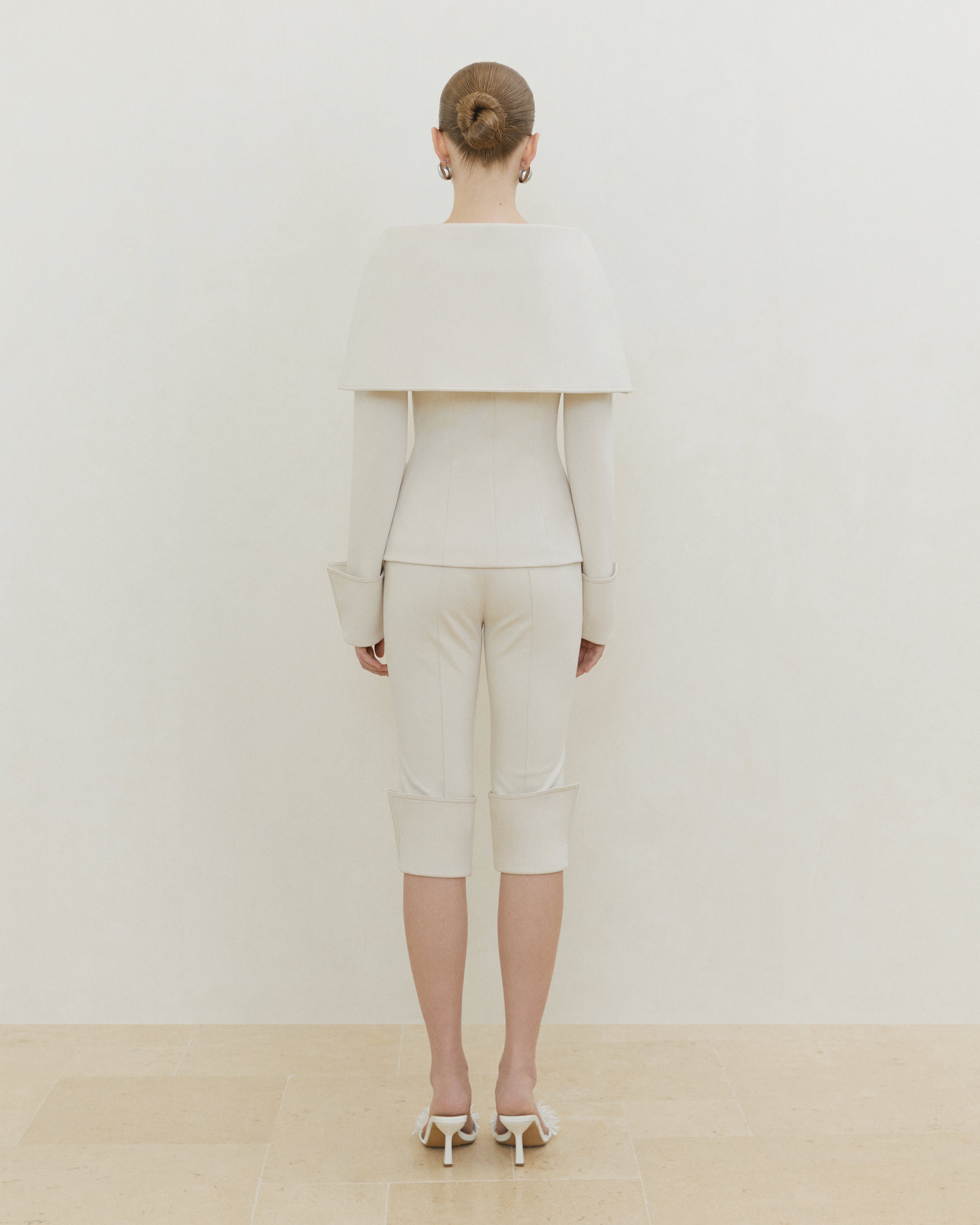 TAILORED CAPRI