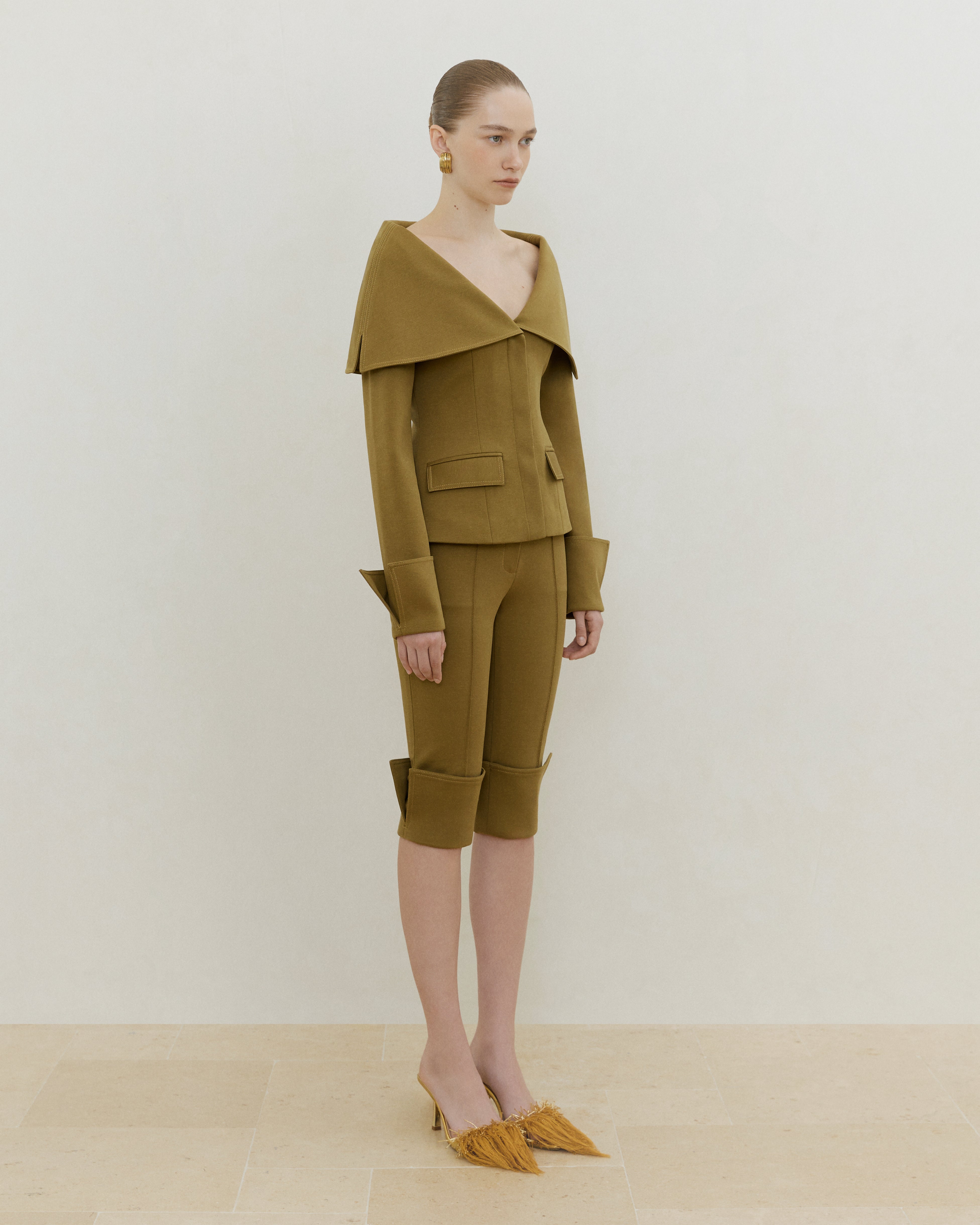TAILORED CAPRI