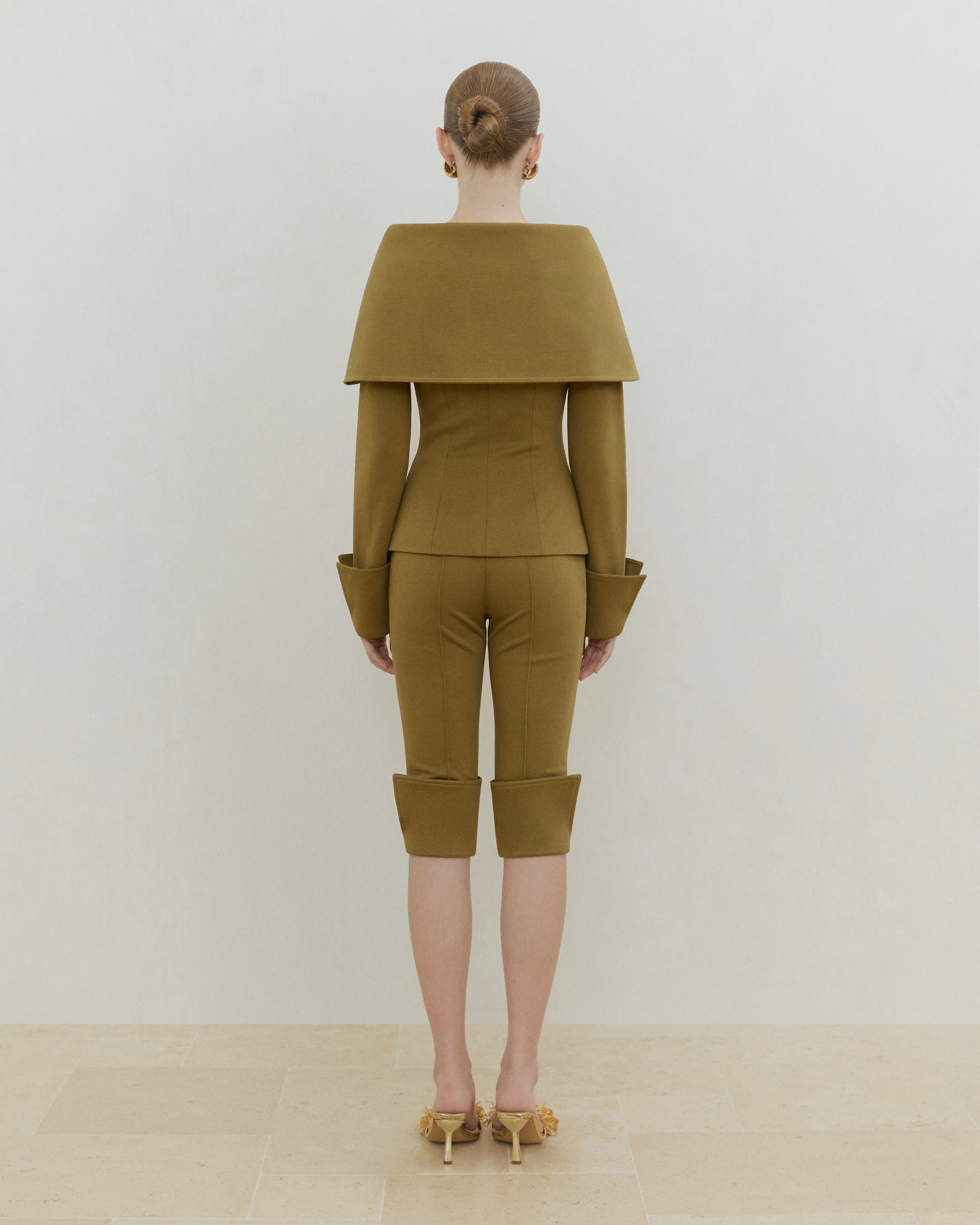 TAILORED CAPRI