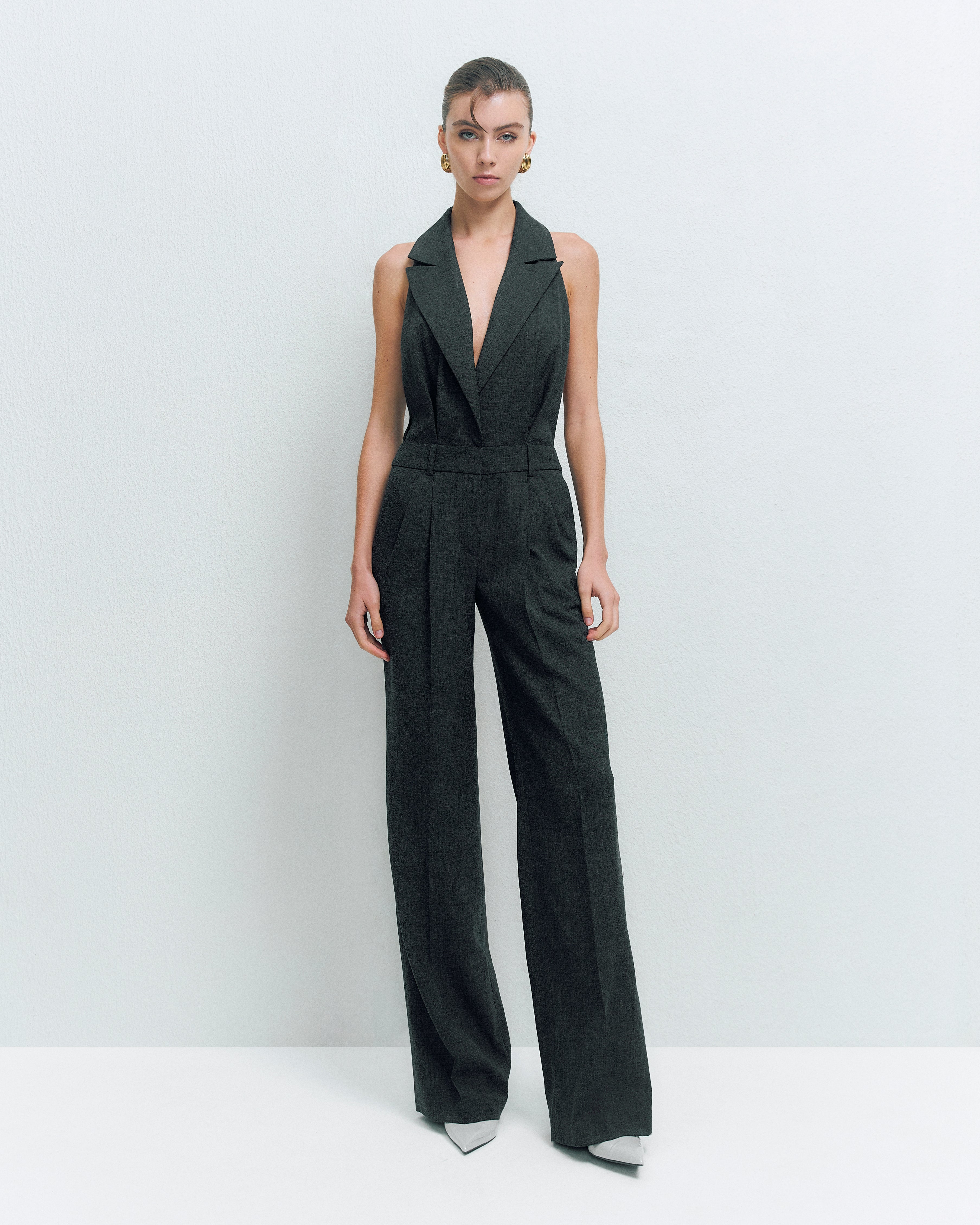 NOTCH COLLAR TAILORED JUMPSUIT