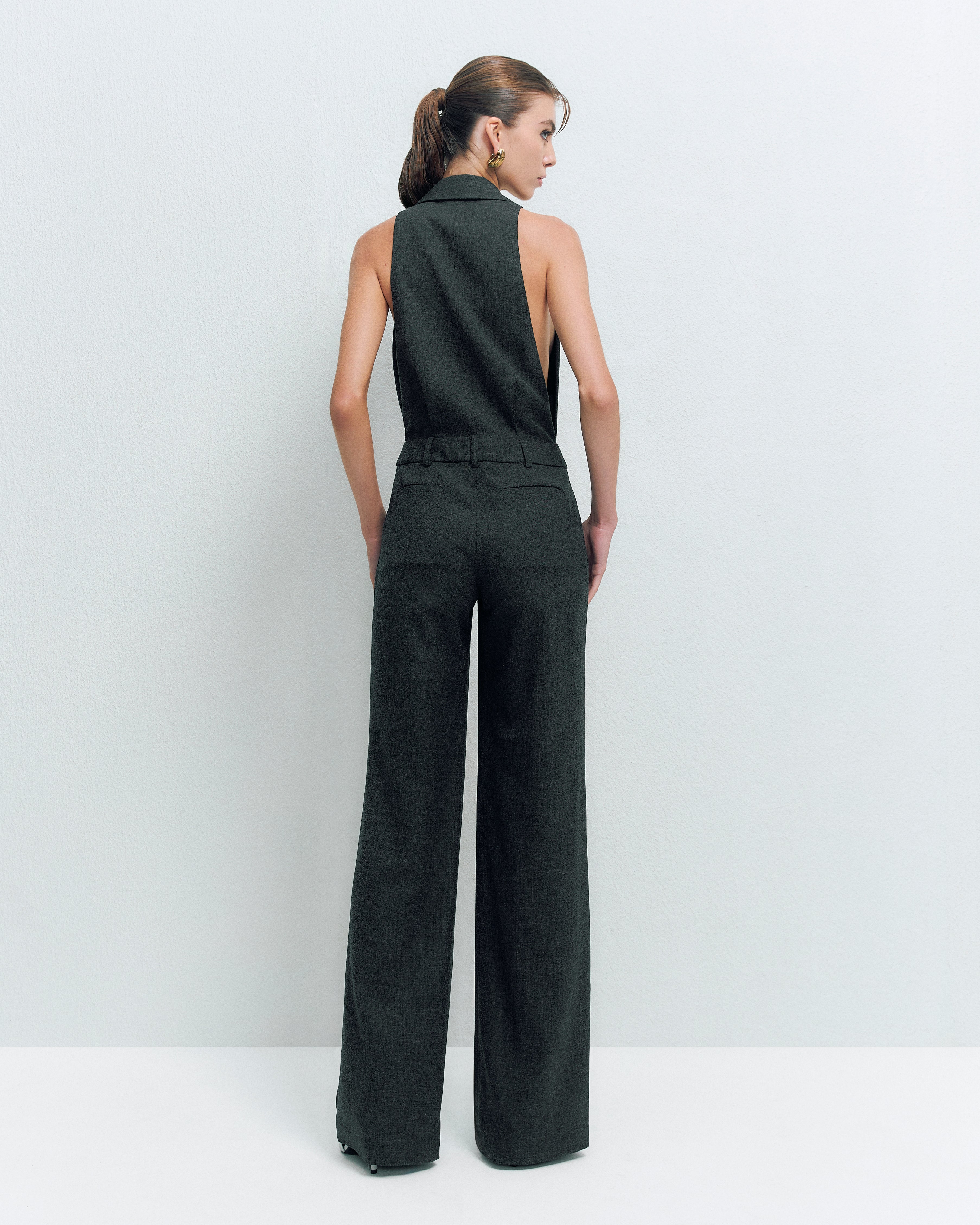 NOTCH COLLAR TAILORED JUMPSUIT